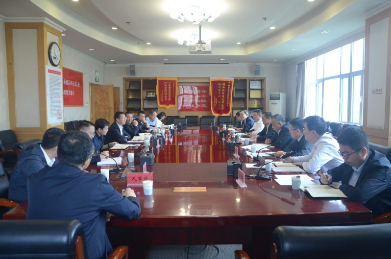 校长沙爱民带队赴新疆交通运输厅调研交流